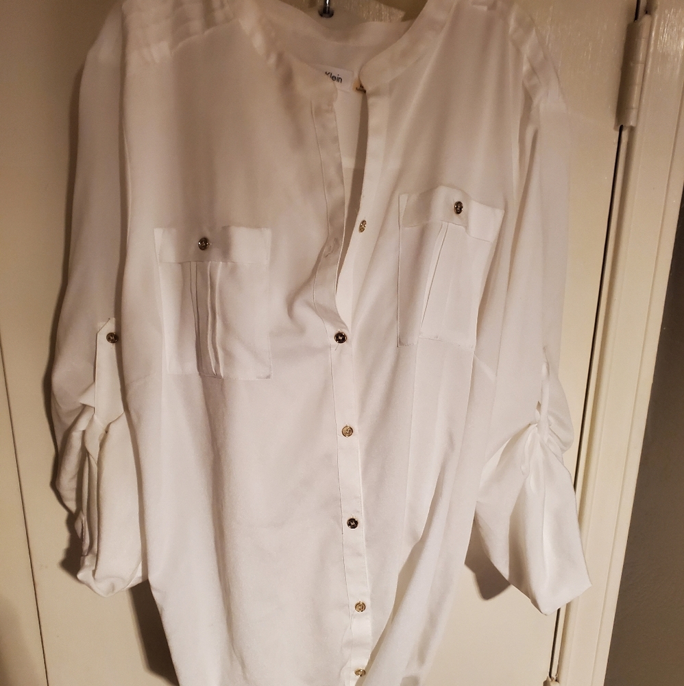 Pearl white 2x Calvin Klein button down blouse